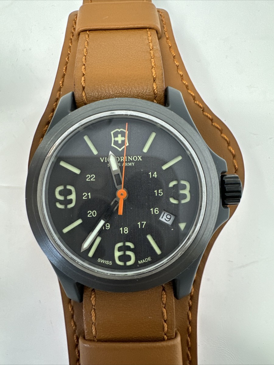 ‎^_^専用 Victorinox Swiss Army 241593 (watch only no Box, no paper