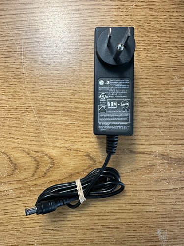 LG Monitor 19V 65W Power Adapter EAY65897703 MS-V3420R190-065L0-US - 第 1/3 張圖片