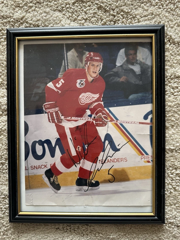 Детройт Red Wings лот 96-97 Кубок Стэнли табличка, Никлас Лидстром автограф, полотенце - Изображение 3 из 3