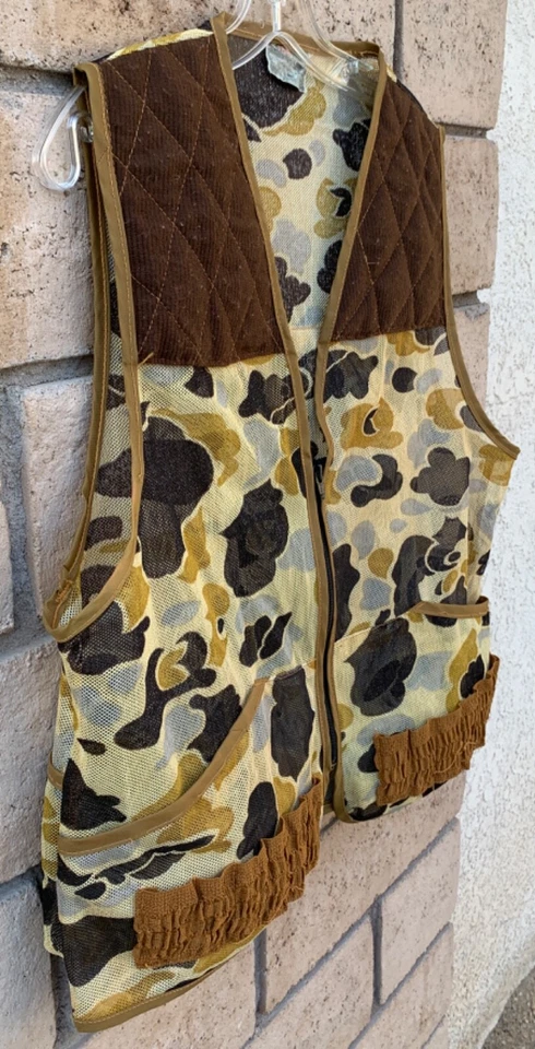 Vintage RedHead Mesh Camoflauge Hunting Vest Red Head - Image 3 of 4