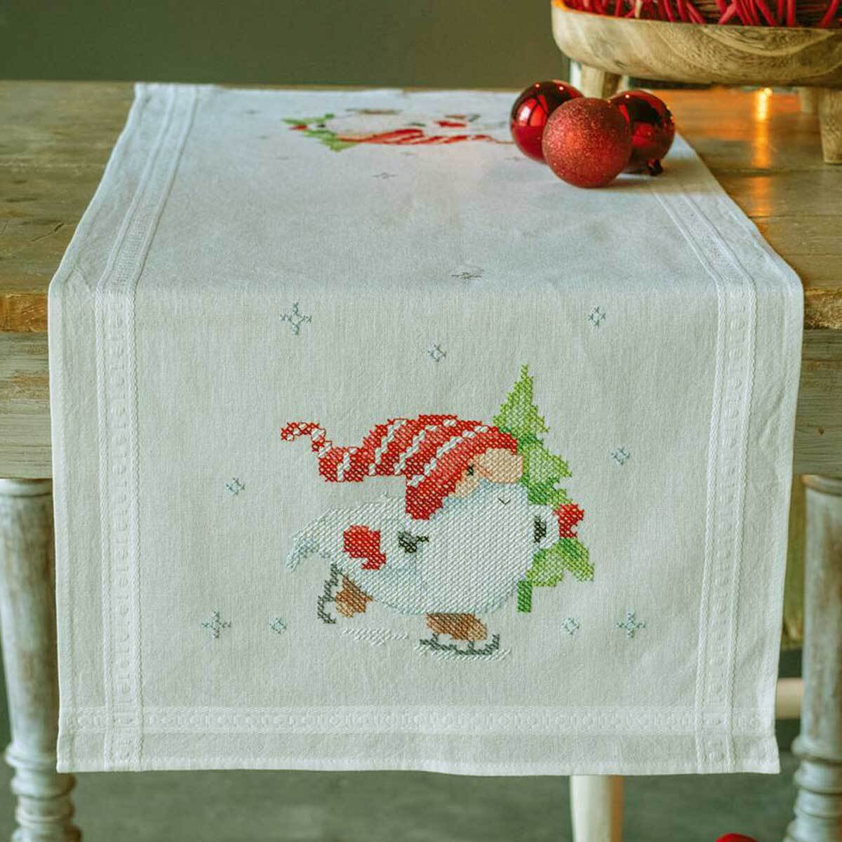 Vervaco stamped cross stitch kit tablechloth ""Christmas gnomes"", 40x100cm, DIY