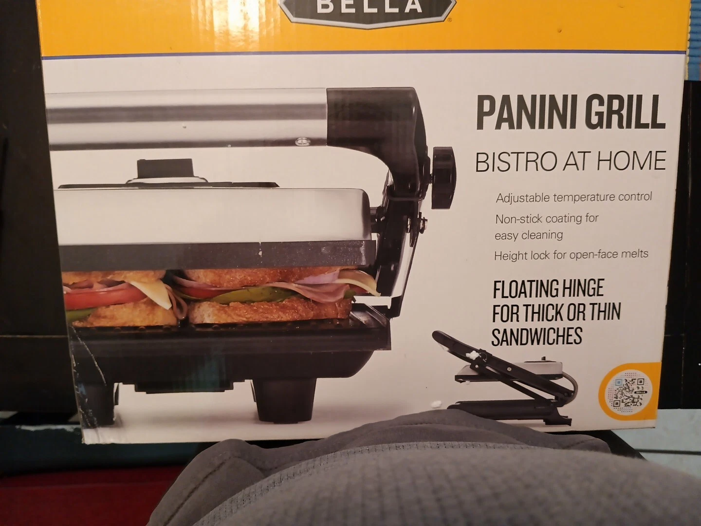 BELLA Panini Grill "Bistro At Home" 1400W 110VAC Features Floating...