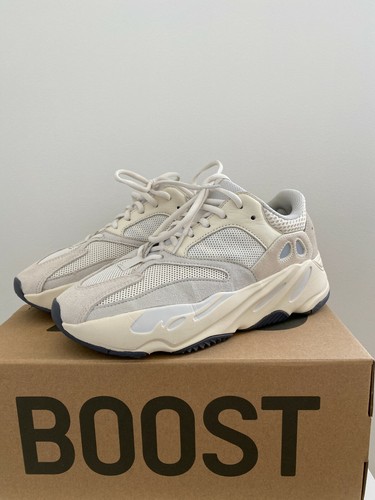 Yeezy Boost 700 Analog 2019 Adidas 