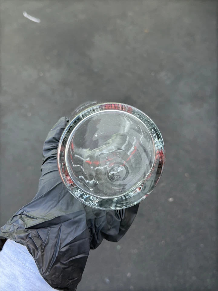 LIBBEY GLASS 9.5" VASE VALENTINES HEART LOVE 3.25" DIAMETER - Image 2 of 3