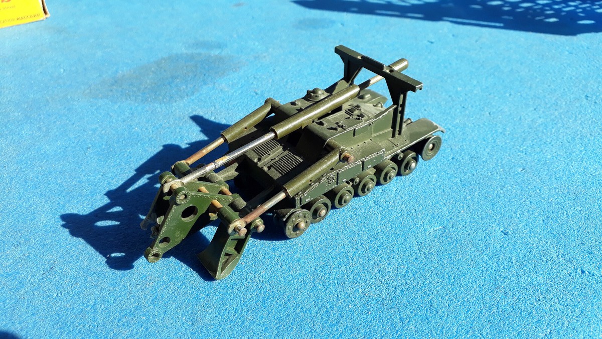 Dinky Toys 883 - Char AMX Poseur De Ponts - Miniature De Collection - Incomplet