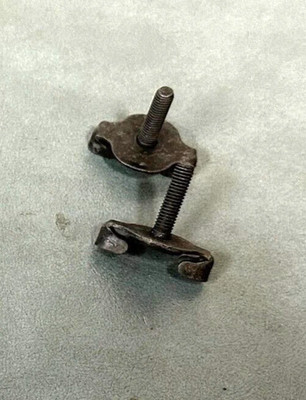 87-05 GM OEM NOS MALIBU GRAND AM ALERO Splash Shield Retainer 2 Bolts 10048668-2