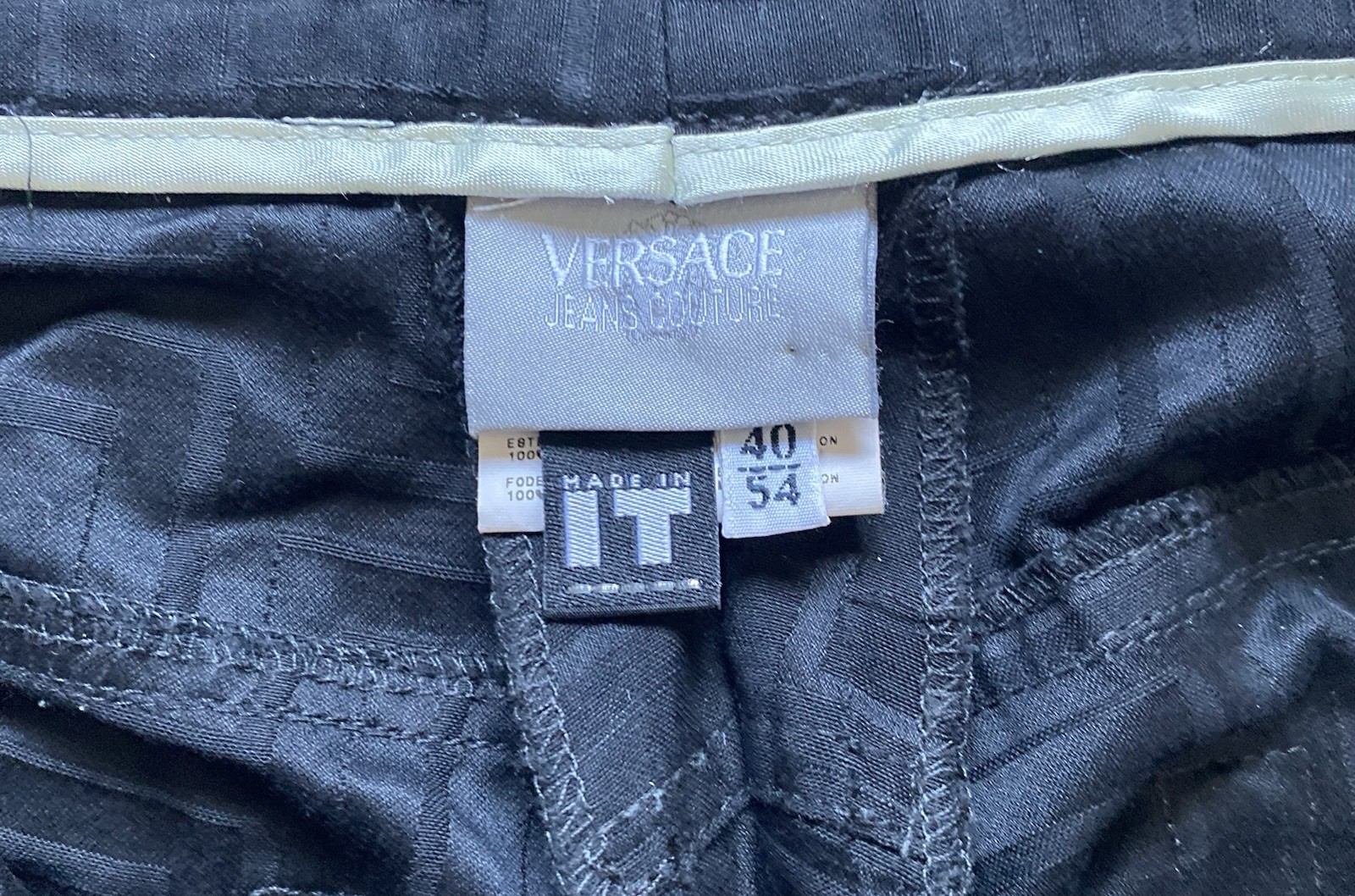 VERSACE GREEK KEY ICONIC PATTERN PANTS. SIZE 40 image 7