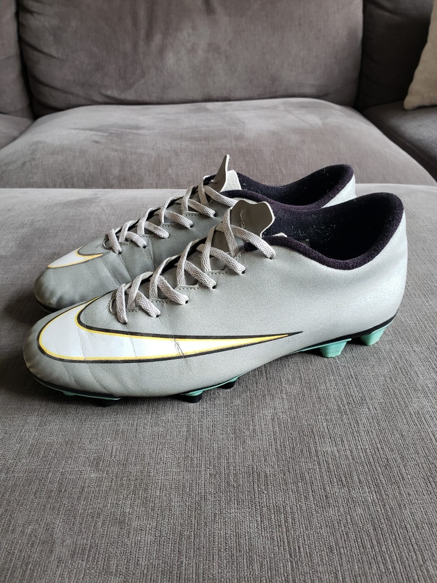 Size 11 -Nike Men's Mercurial Vapor CR7 FG Metallic Silver