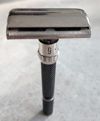 E-1 1984 Gillette Black Beauty Super Speed DE Rasierhobel