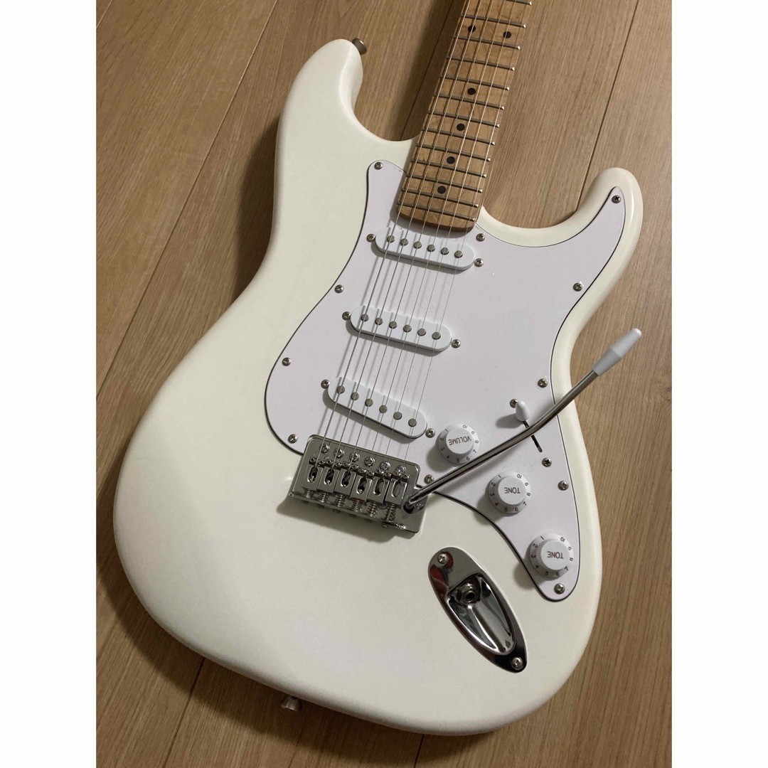 Fender Stratocaster ホワイト Amazon.com: Fender Player II Stratocaster, Maple - Polar
