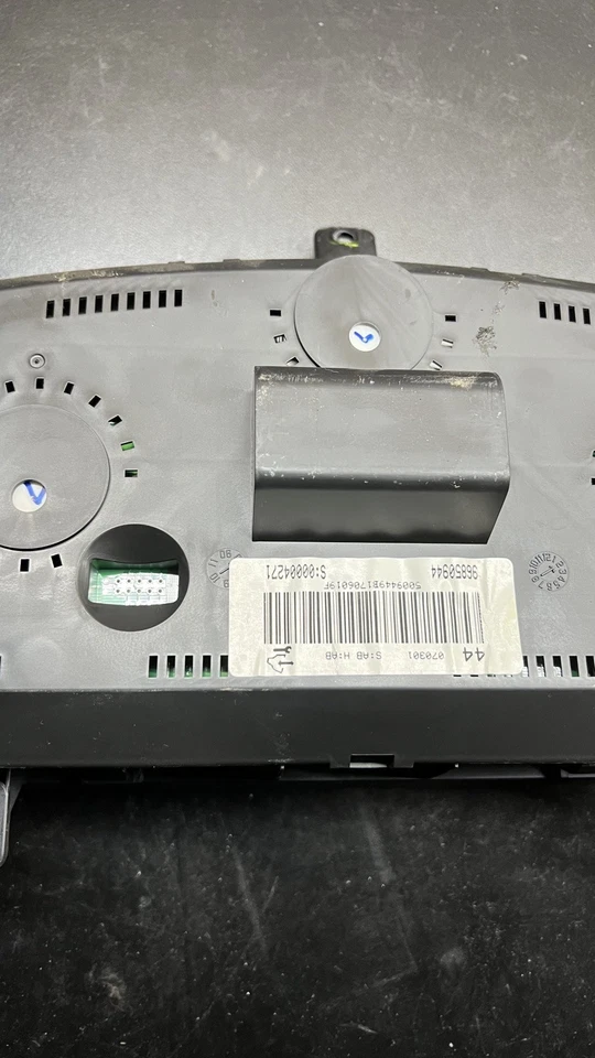 Cuadro de instrumentos velocímetro Saturn VUE 2008-2009 25874887 FABRICANTE DE EQUIPOS ORIGINALES Foto 3 de 4