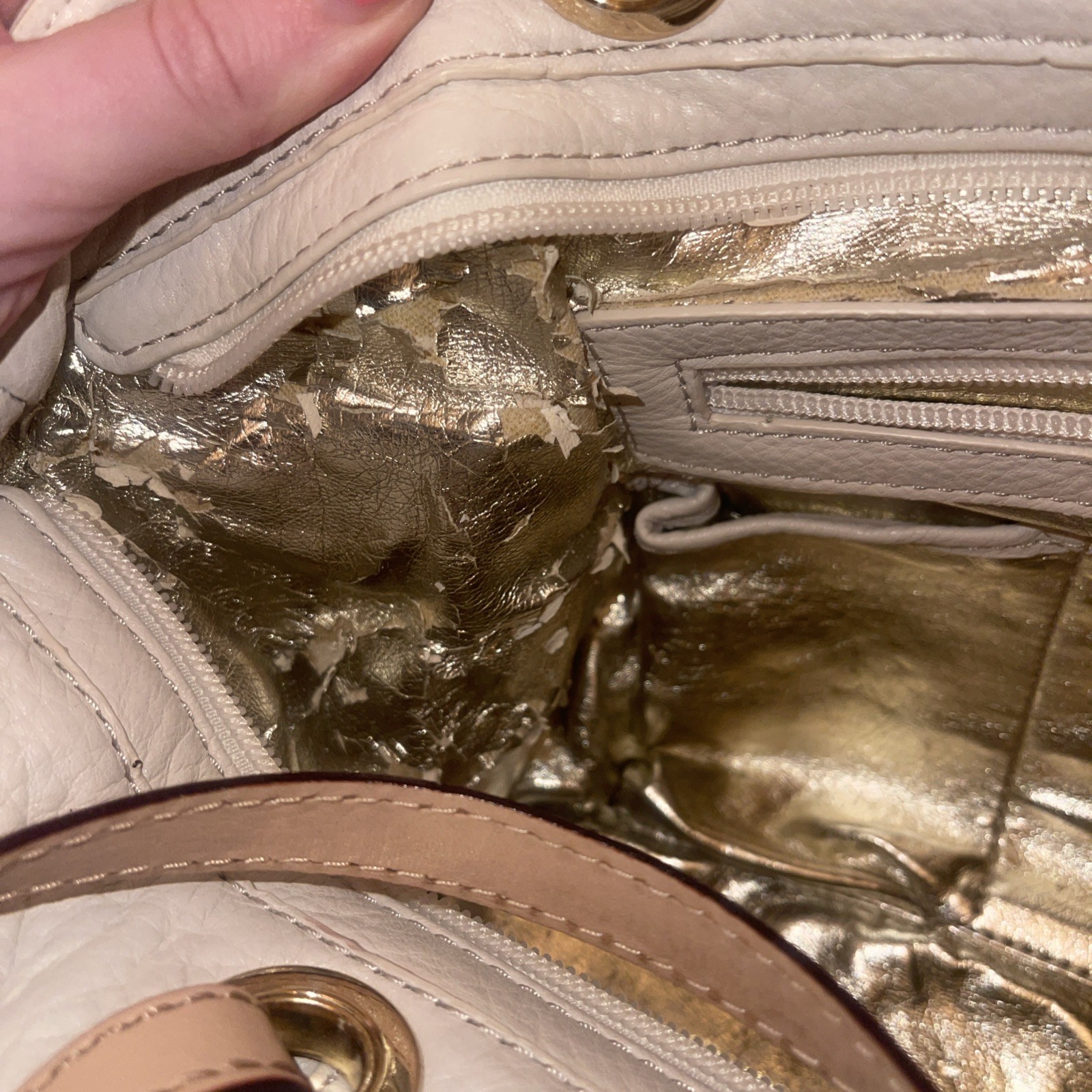 Michael Kors Jet Set Tote Handbag Beige And Gold thumbnail 4