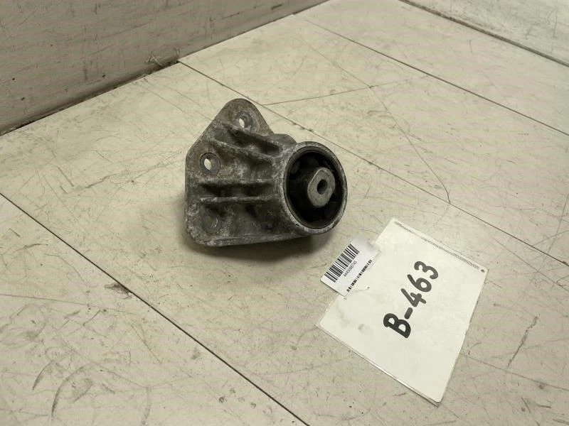 Audi A8L 2004 4,2 Quattro soporte de montaje diferencial trasero OEM+ Foto 3 de 4