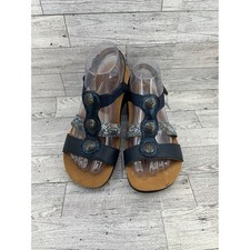 SAS Women Navy Blue Leather Medallion Wedge Sandals Size 7 M Made in USA