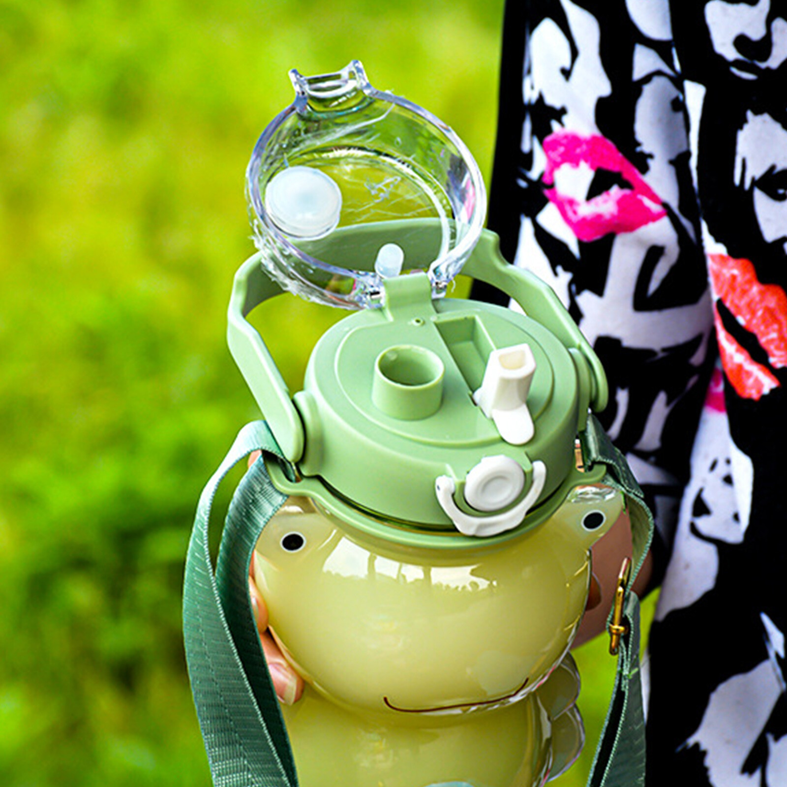 850ml Bear/Frog Cups Children Double Drink Straw Kettles Water Bottles