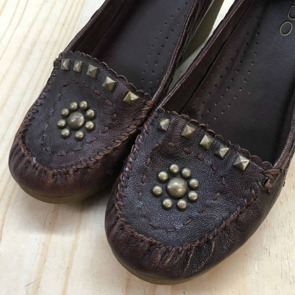 Zapatos de tacón alto Aldo para mujer 38 zapatos de salón con cuña cómodos informales de cuero marrón sin cordones Foto 4 de 4