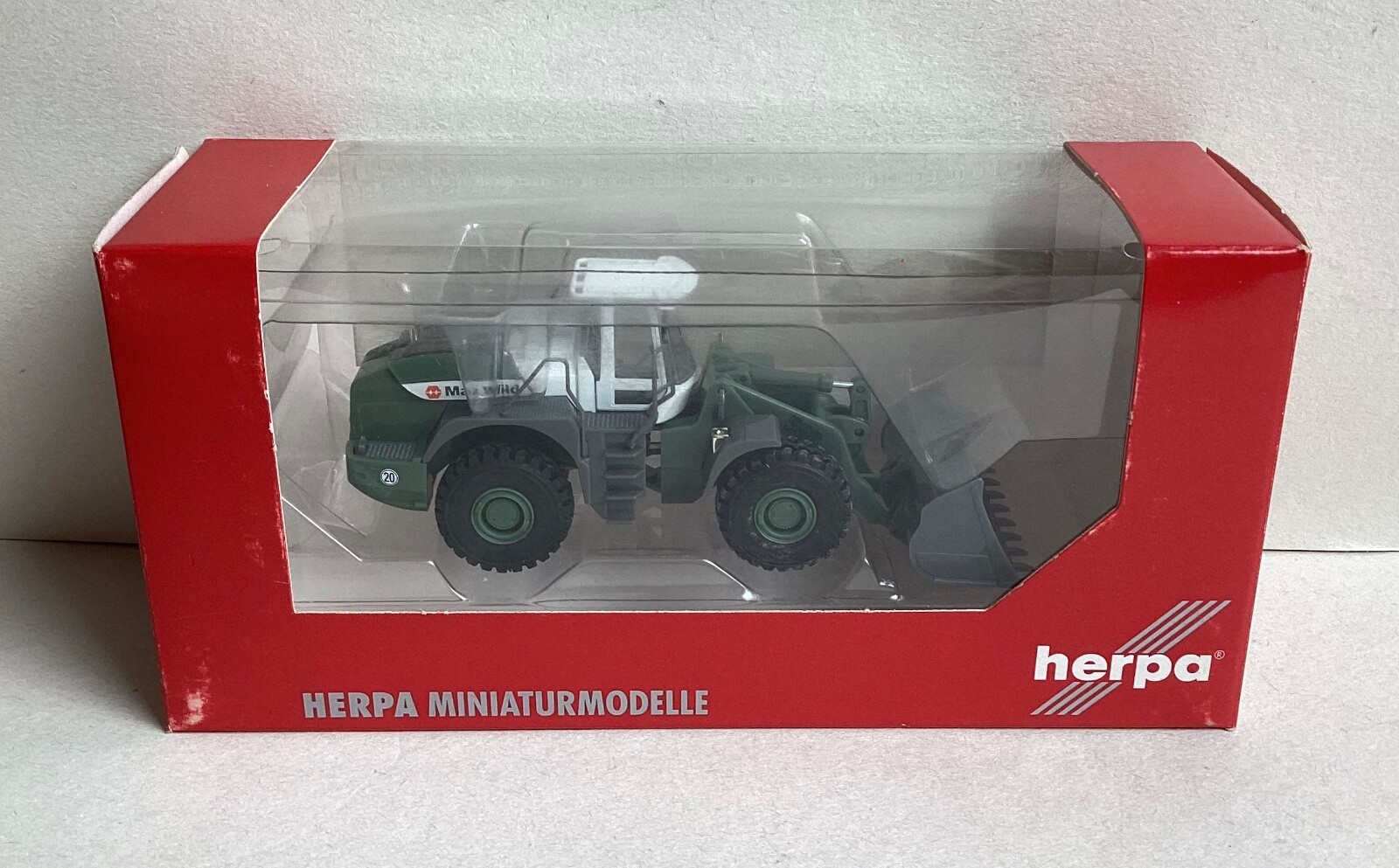 HERPA, 187 scale HO, 148917 LIEBHERR L580 LOADER ‘MAX WILD’ Mint