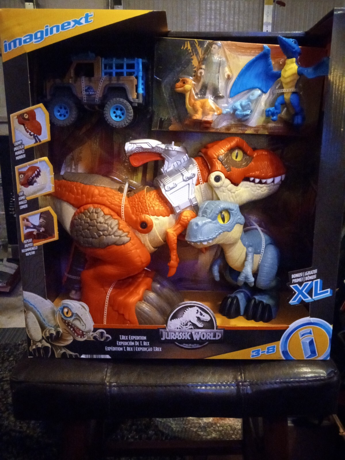 Imaginext Jurassic World T. rex Expedition Dinosaur Toys, 7-Piece Playset 