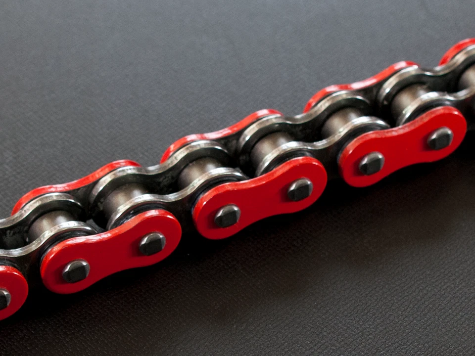 Suzuki Hayabusa RED RK GXW Chain 150 Link 530 Pitch XW-Ring Extended Swingarm - Image 2 of 3