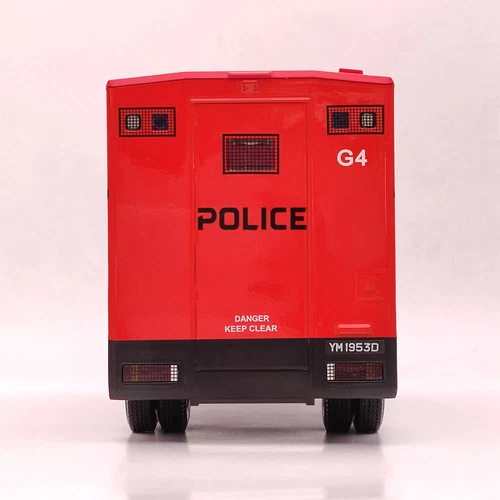 1/24 IXO POLWEL Fuerza de Policía de Singapur SPF/SOC Vehículo Táctico Modelo Diecast - Imagen 5 de 8