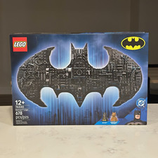 Imagen de LEGO DC Batman Logo 76330 Batman™ Logo 678pcs Display Stand Included