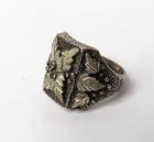 VTG MENS BLACK HILLS STERLING SILVER LEAF DESIGN RING SIZE 9 & TOP 18MM WIDE