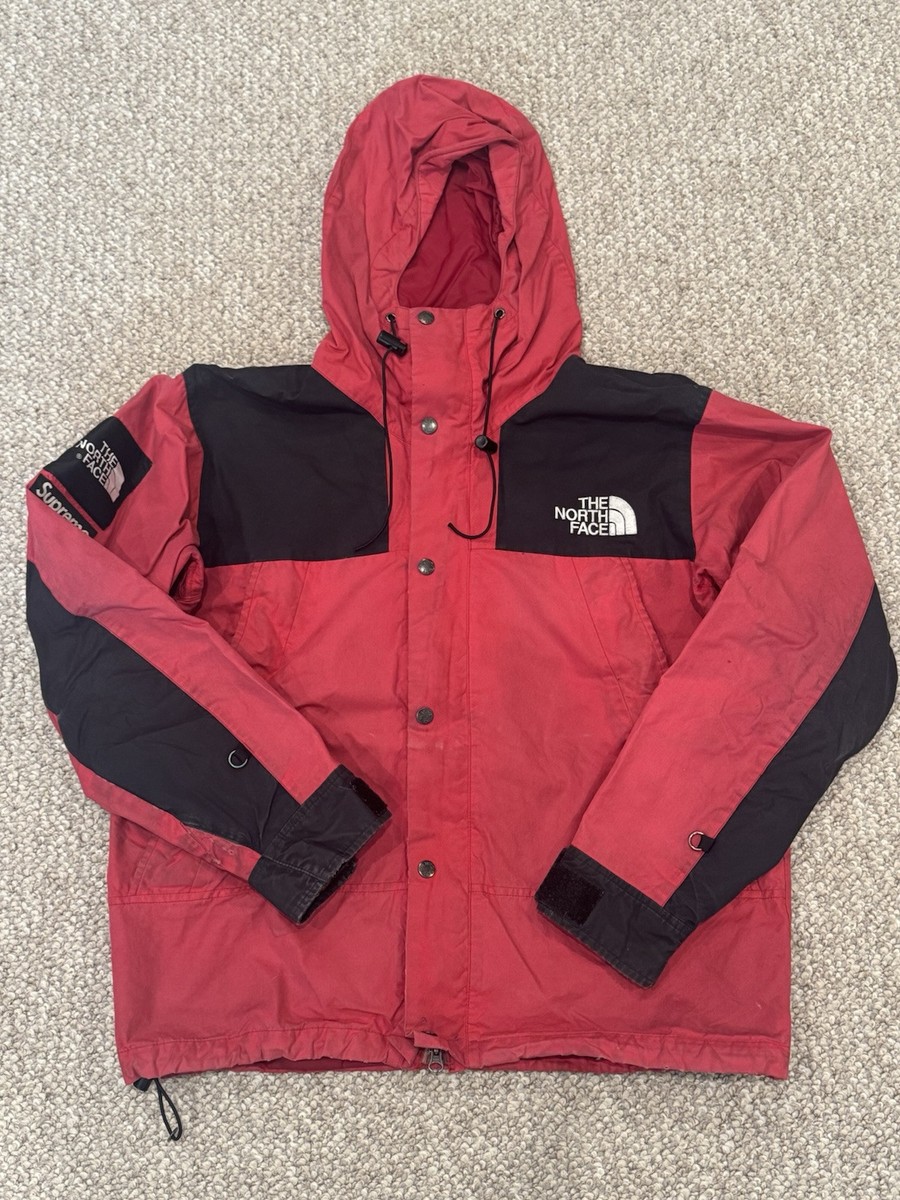 Supreme × The North Face waxed cotton FW10 Supreme X The North Face Waxed Cotton Parka RED Size