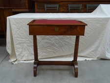 Tavolino da salotto in noce Impero 1820 Piemonte