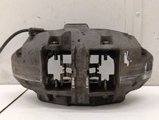 Mercedes-Benz E W214 2024 Links Bremssattel vorne Benzin 150kW NAR121451