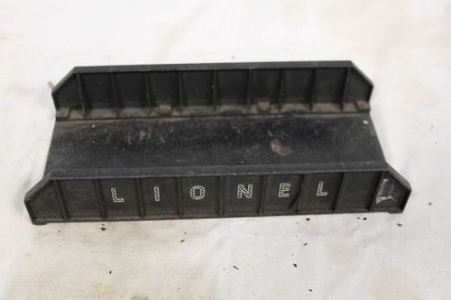 Lionel Trains Vintage 214 Plate Girder Bridge Missing Other Half - Picture 2 of 4