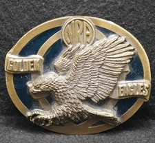 XD27166 VINTAGE 1970s  NRA GOLDEN EAGLES  GUNS ORGANIZATION MENS BELT BUCKLE