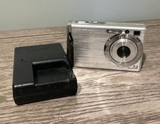 Sony CyberShot DSC-W80 7.2mp 3x Optical Zoom Silver Digital Camera - Tested READ