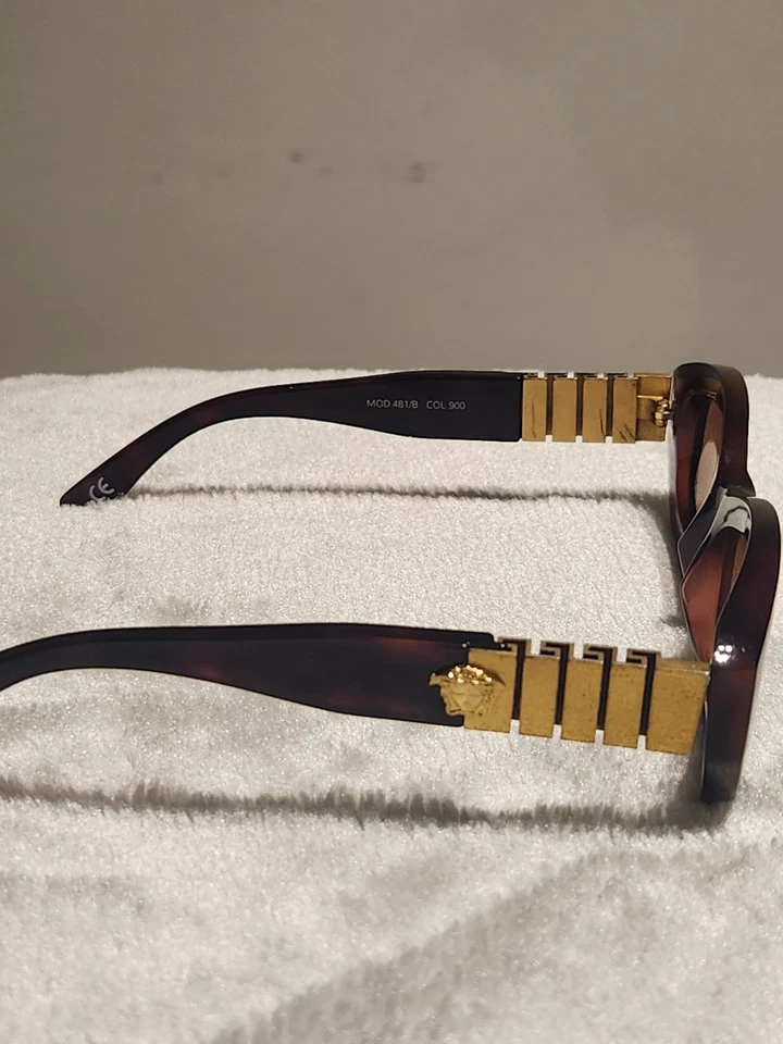 Gianni Versace Mod 481b Col 900 Foto 4 de 4