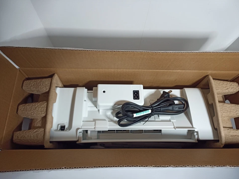 HP DeskJet 1255 Portable Color Inkjet Printer (White) Open Box Tested Working - Image 2 of 4