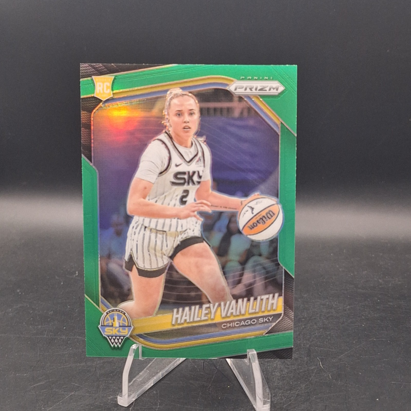 2025 Panini Prizm WNBA - Hailey Van Lith #2 Green Prizm (RC)