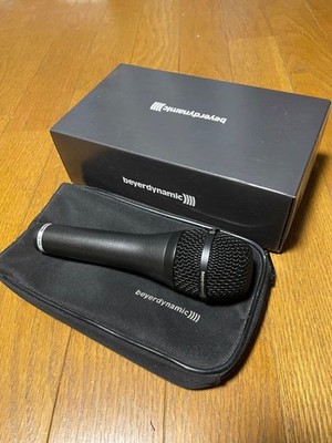Beyerdynamic TG V70 Dynamic Microphone No Switch with Case Used
