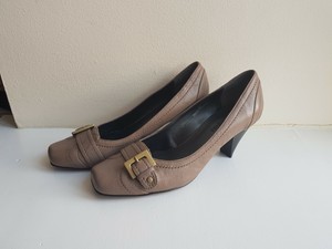 taupe court shoes uk