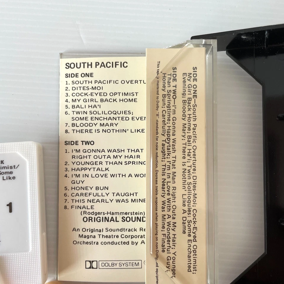 Cassette South Pacific Rodgers & Hammerstein Soundtrack Tape RCA Musical USA VG+ - Image 4 of 4