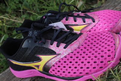 mizuno wave evo cursoris 2