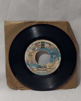 EAGLES New Kid In Town (4:49) / Victim Of Love (4:04) - 45 RPM 7'' Vinyl Record 