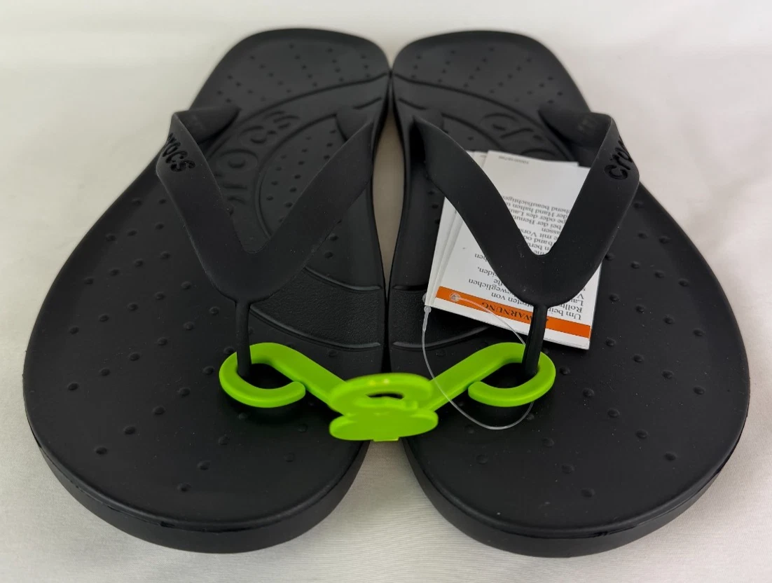 CROCS Men’s BLACK FLIP WATER FRIENDLY BEACH FLIP FLOP SANDALS Size 13 Amazon.com | Crocs Men main image 2