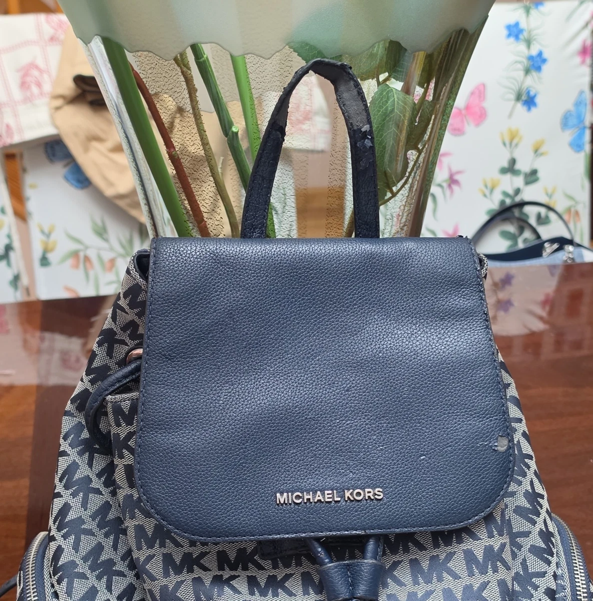 north face borealis luxe backpack Women's The exterior is treated SPRAYGROUND SMALL MINI BACKPACK: KOHLS Color:Silk Rose Gold