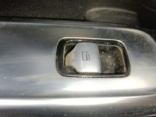 Lève vitre Mercedes 206