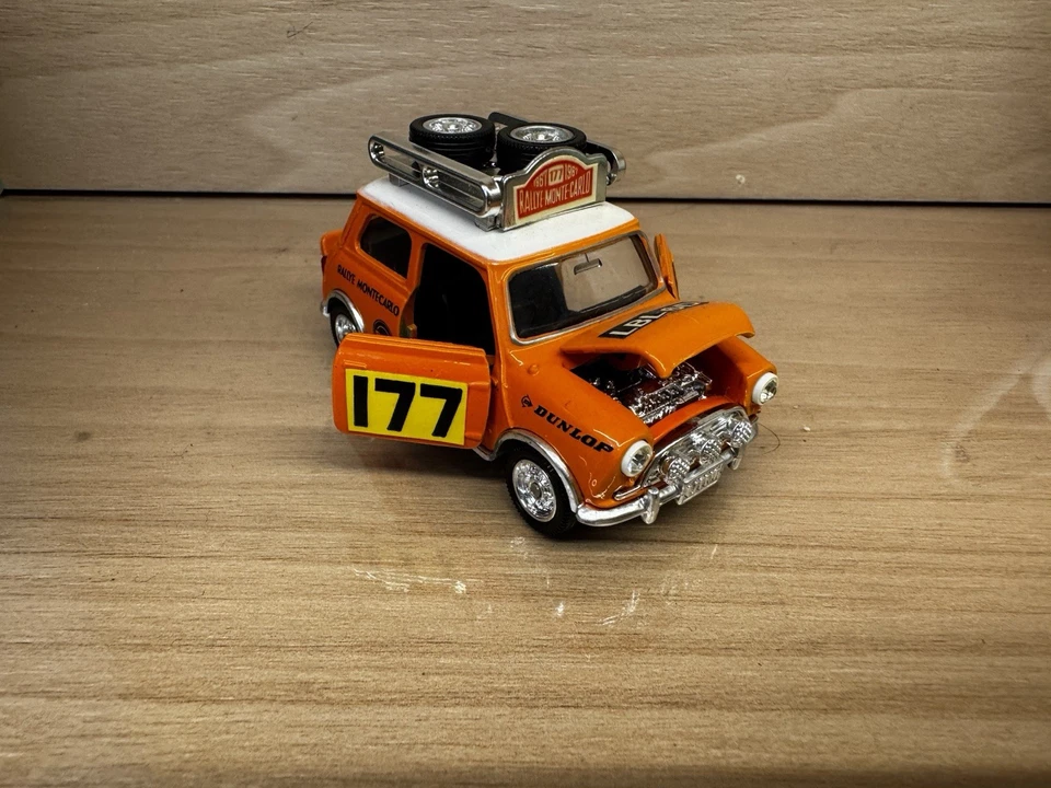 Tomica Dandy Tomy Mini Cooper Rally Monte Carlo 1/43 - Image 2 of 4