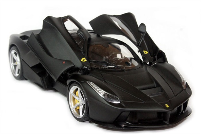 LA FERRARI F70 HYBRID MATT BLACK 1/18 DIE CAST BY HOT WHEELS BLY53