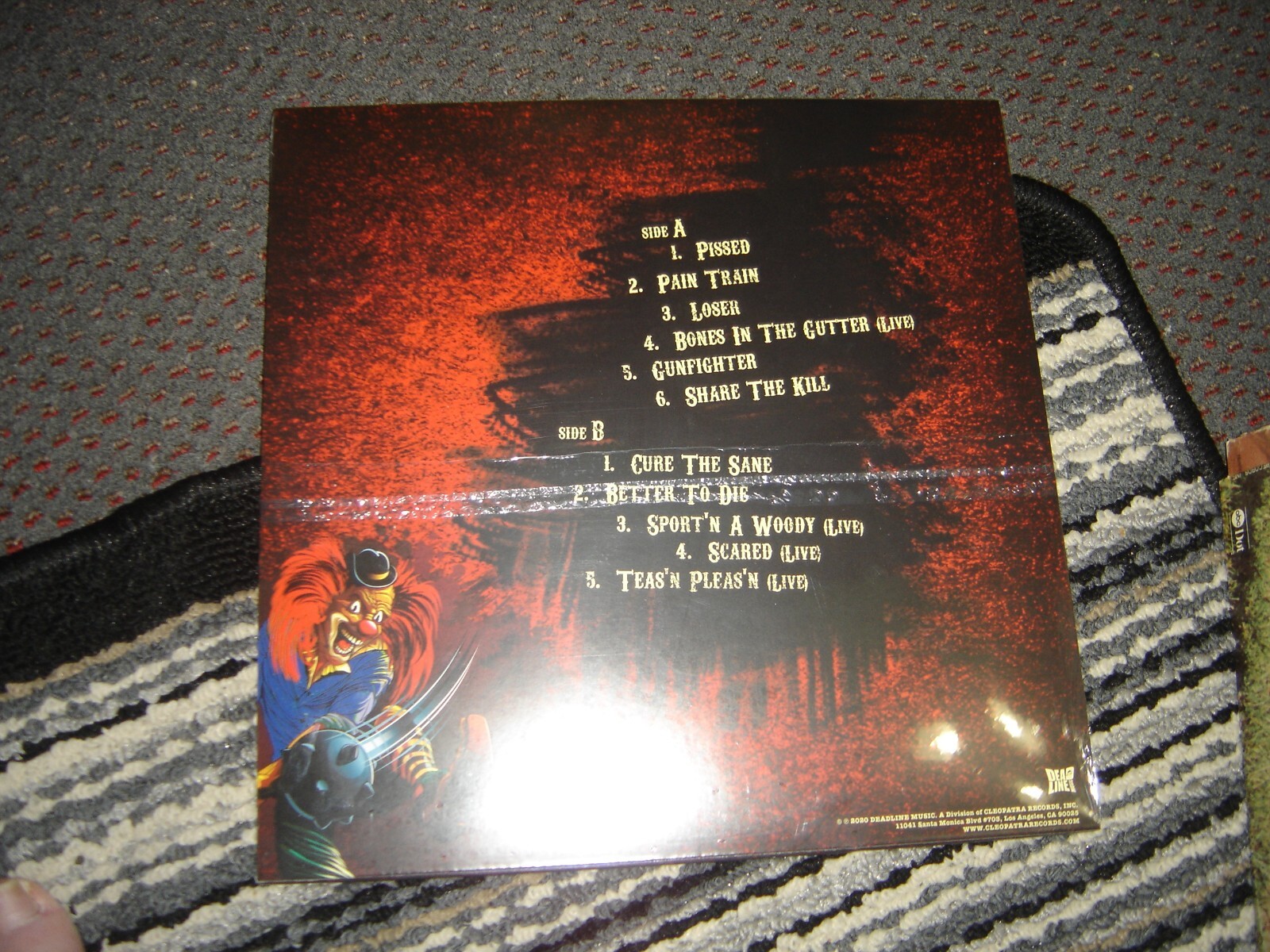 Foto 2 di 2