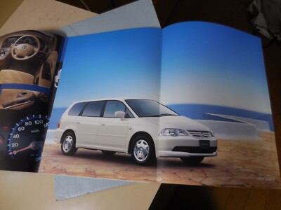 HONDA ODYSSEY Absolute Japanese Brochure 2002/10 RA6/7/8/9 F23A