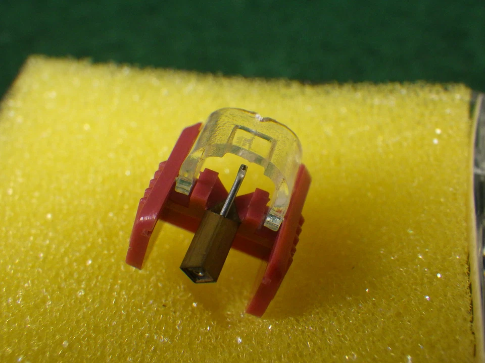 New Old Stock Realistic diamond phono/turntable stylus 1004 Pioneer PN-30,50 - Image 4 of 4