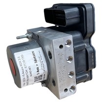 Genuine Oe Abs Brake Pump Module 2013 - 2015 Acura Rdx 3.5  57110-tx5-a040-m1