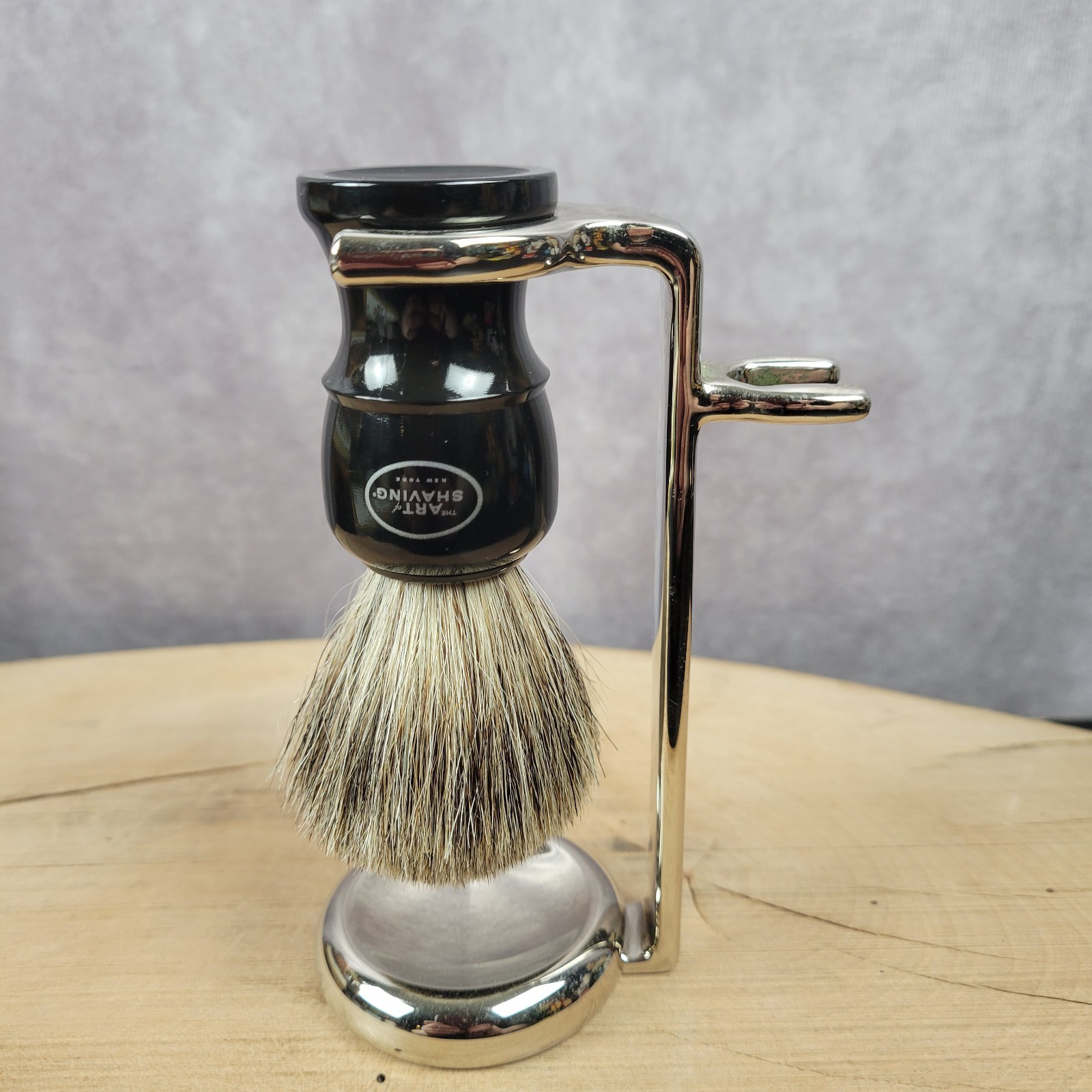 The Art Of Shaving Razor Stand + Badget Hair Brush Set Chrom